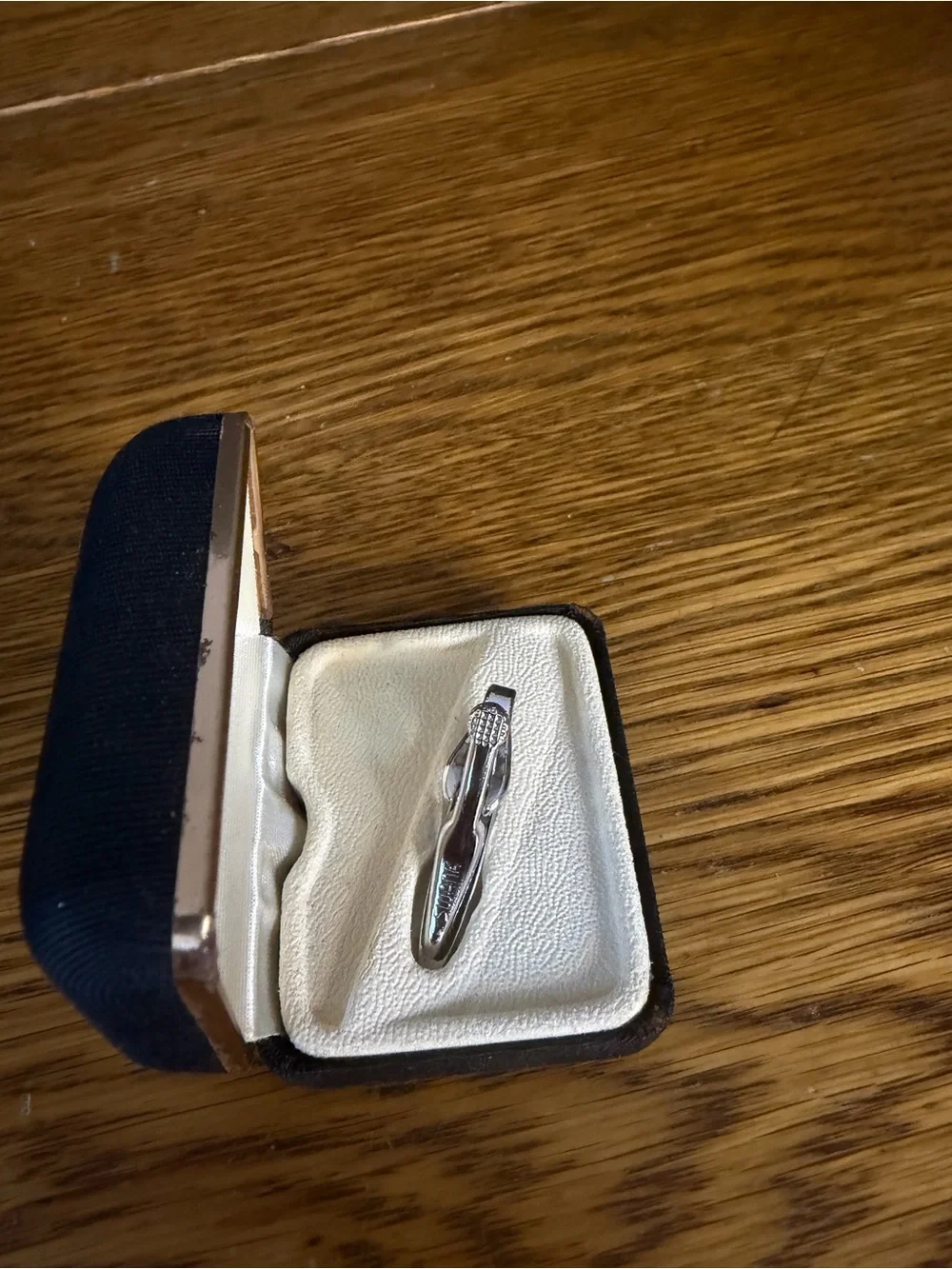 Vintage Swank Mid-Century Silver Tone Textured Starburst Tie Clip with Original